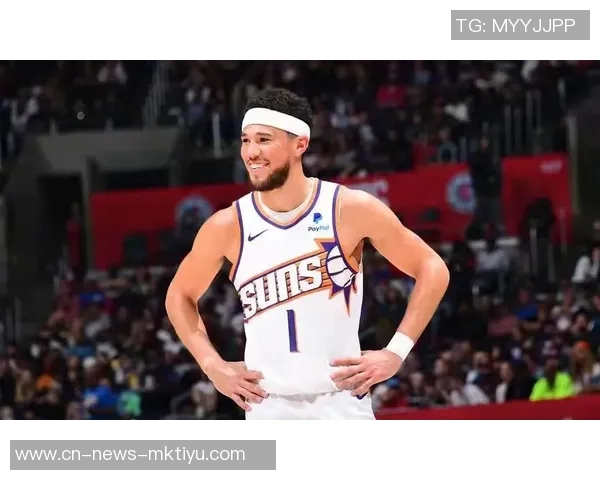 布克谈新赛季期待与责任感受领袖角色的重要性与挑战