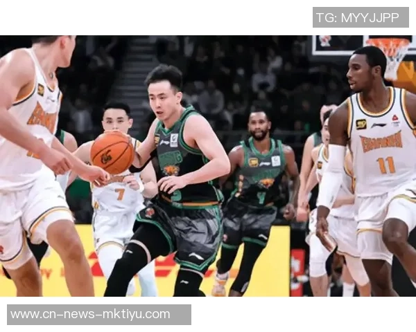 常规赛第七轮内线强势发力全队团结奋战迎来五连胜的辉煌时刻